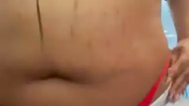 ✨Showing off while I’m working is definitely a new turn on. Watch me play with my tits!✨