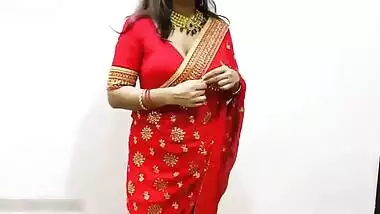 Newly married Desi wife Enjoying her Honeymoon with her Husband