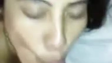 girl cum on face
