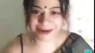 Desi Hot Vabi